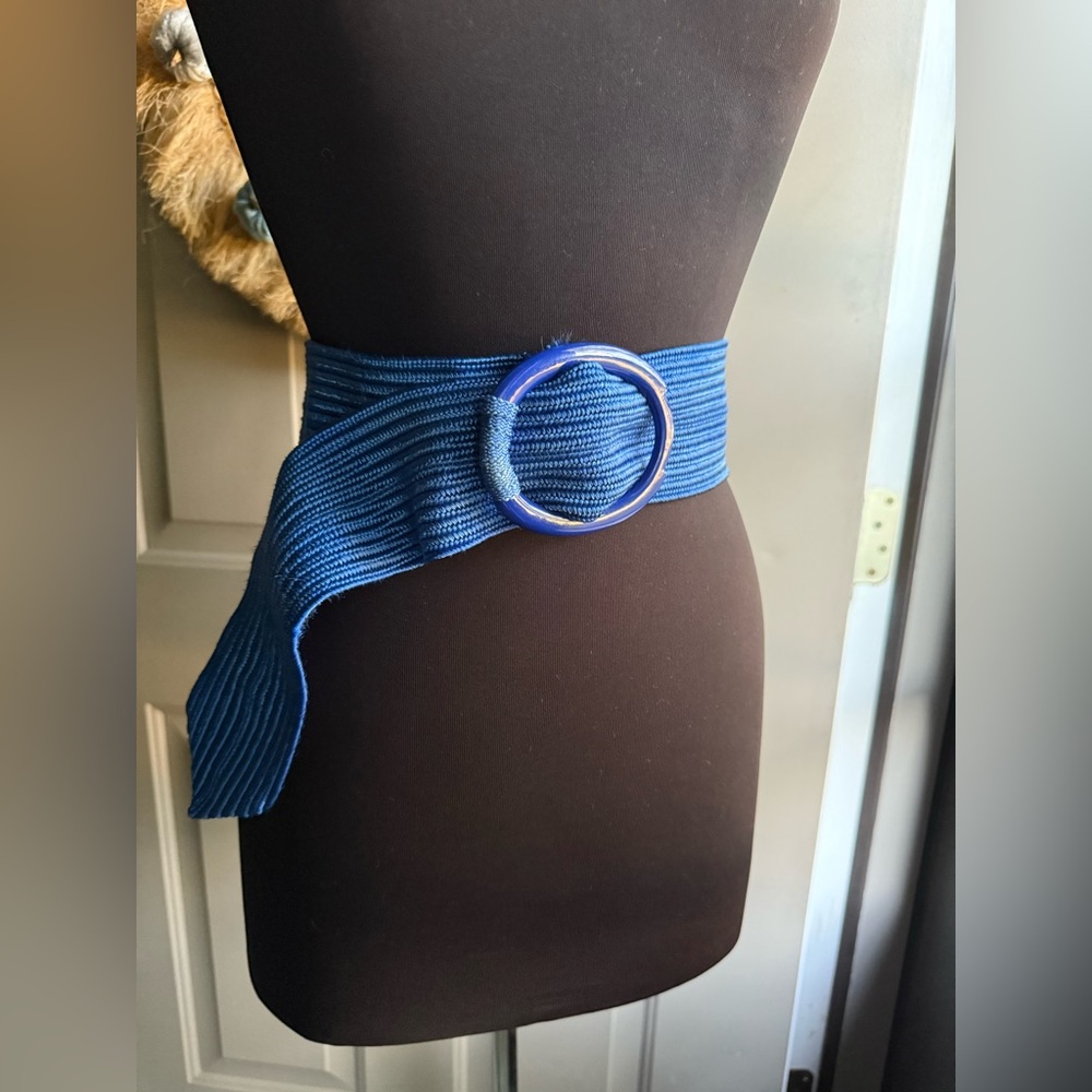 Vintage blue woven pull through oval accent Velcro belt, size L/XL
